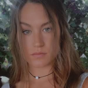 Meet your Posher, Kendall